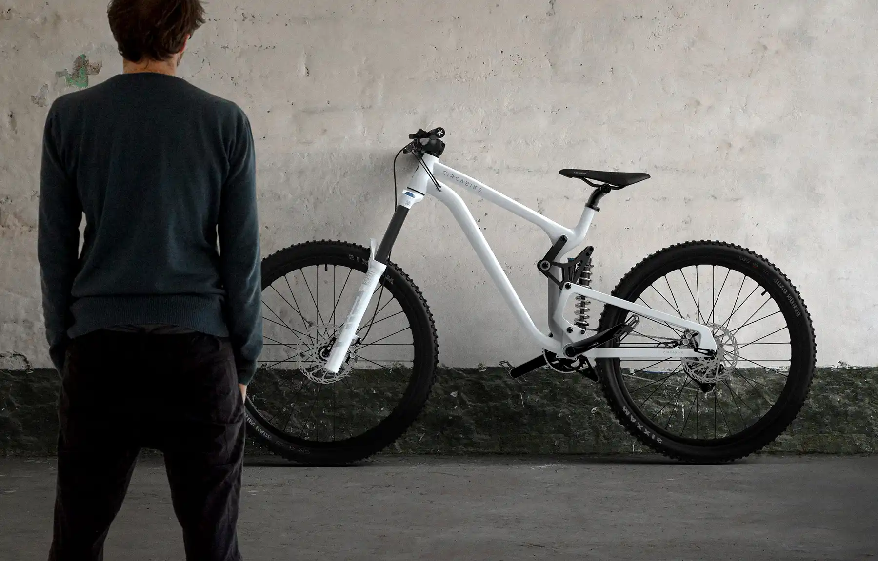 Rendering eines Full-Suspension-Mountainbikes mit einem für Circabike entwickelten Aluminiumrahmen